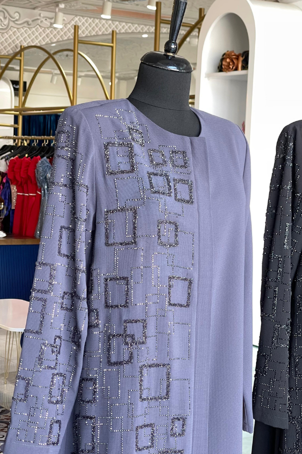 Geometrik Taş İşlemeli Asimetrik Kesim Modern Ferace