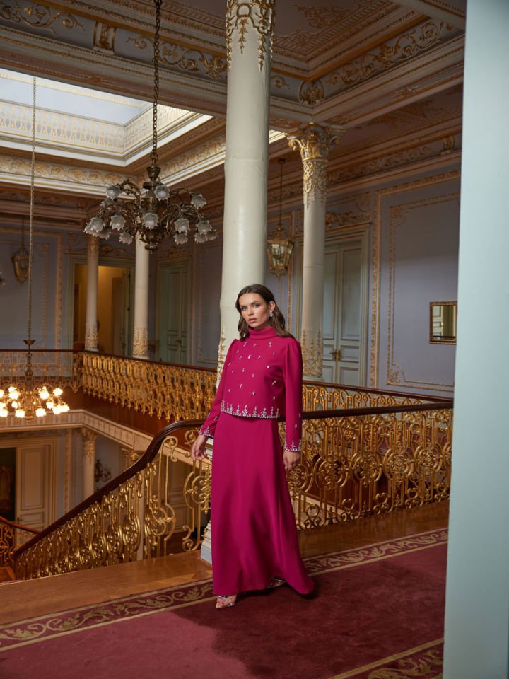 Balıkçı Yaka İşlemeli Etekli Krep Takım