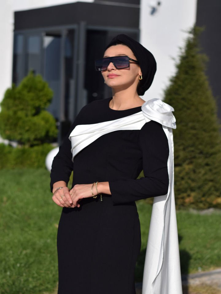Siyah Güllü Abiye Elbise 2598