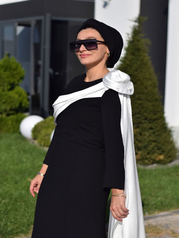 Siyah Güllü Abiye Elbise 2598