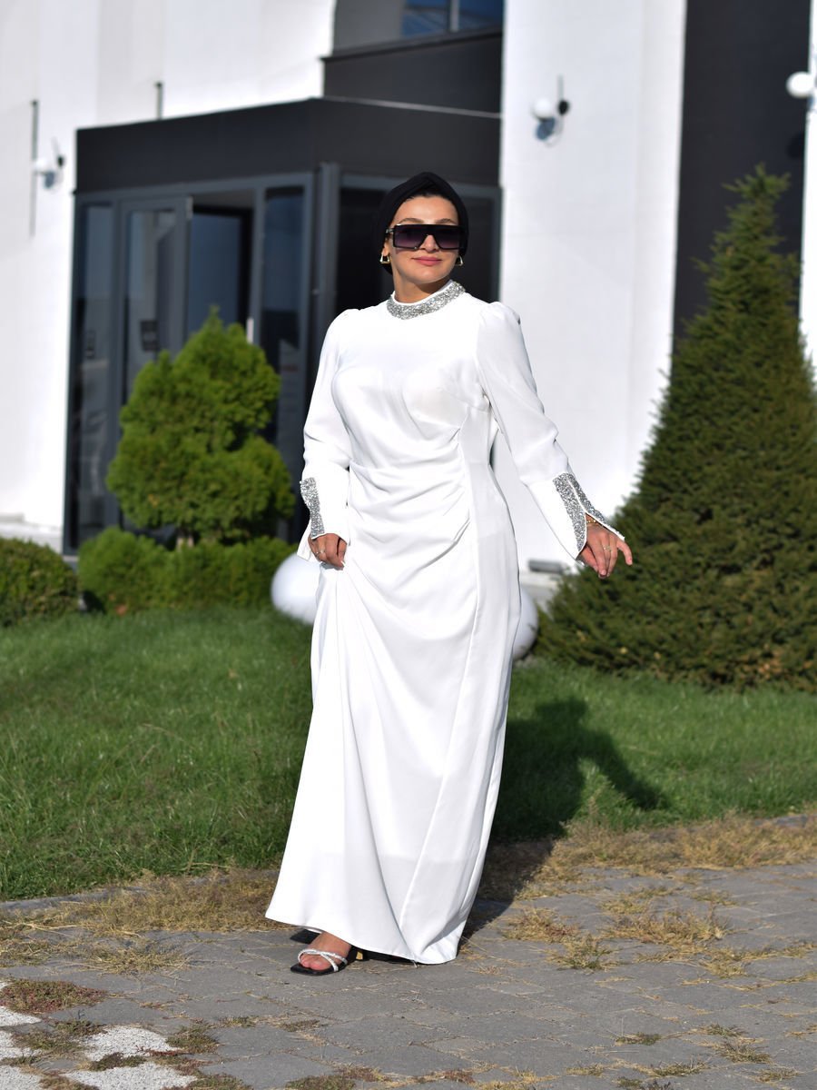 Drapeli Beyaz Abiye Elbise 2442