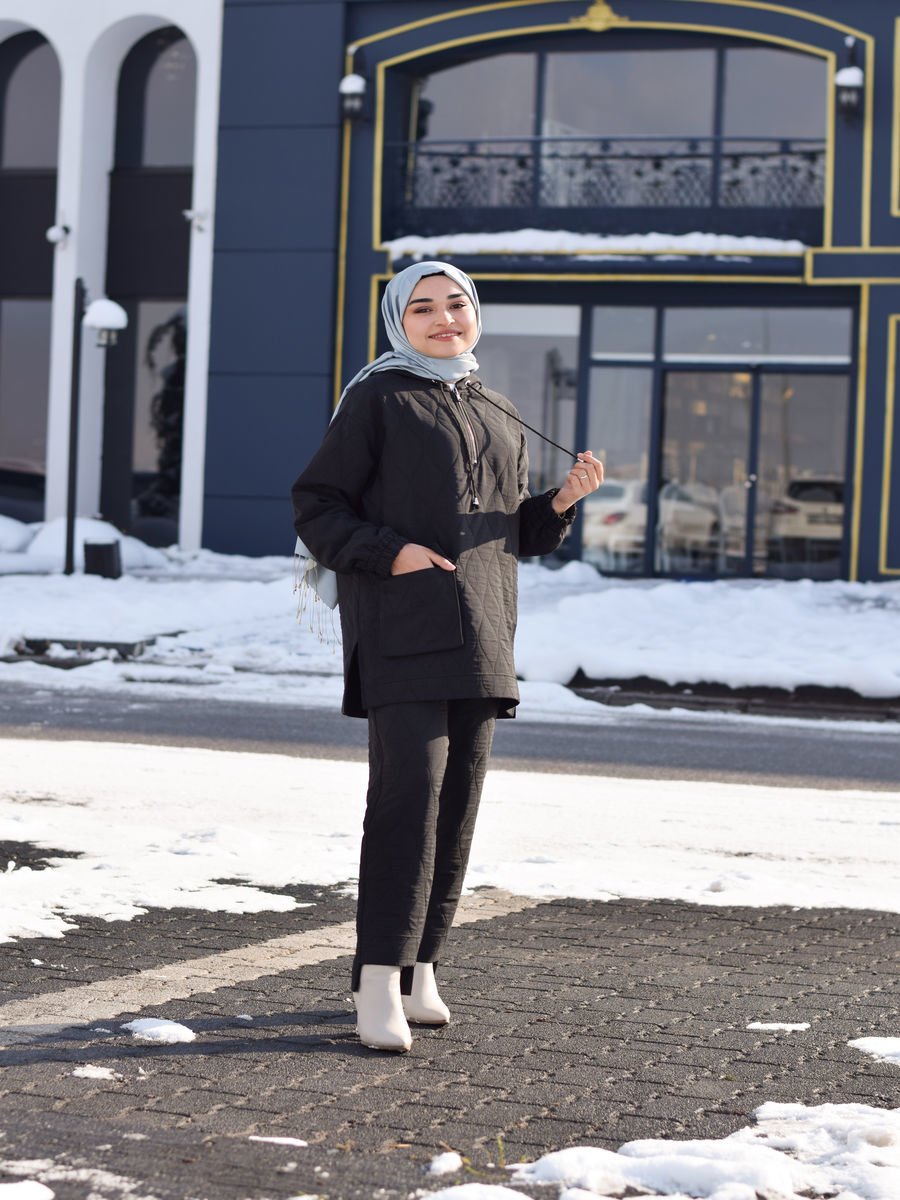 Kapitone Elina Takım