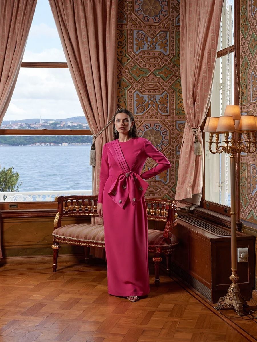 Fuşya Fiyonk Detaylı Uzun Abiye Elbise