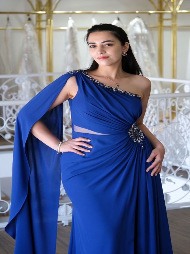 Pelerinli Abiye Elbise