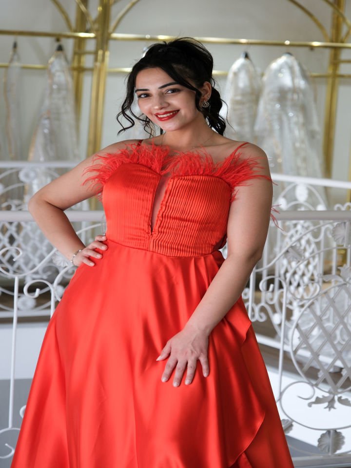 Otrişli Saten Abiye Elbise