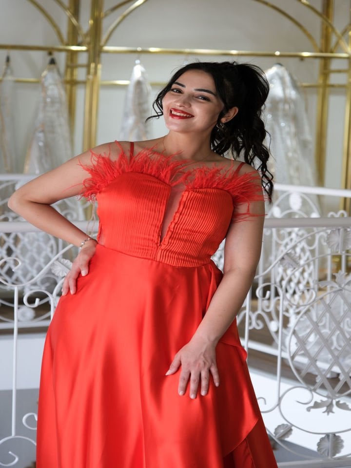 Otrişli Saten Abiye Elbise