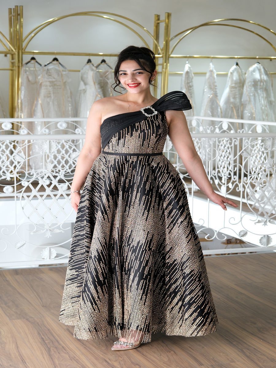 Tek Omuz Işıltılı Siyah Abiye Elbise