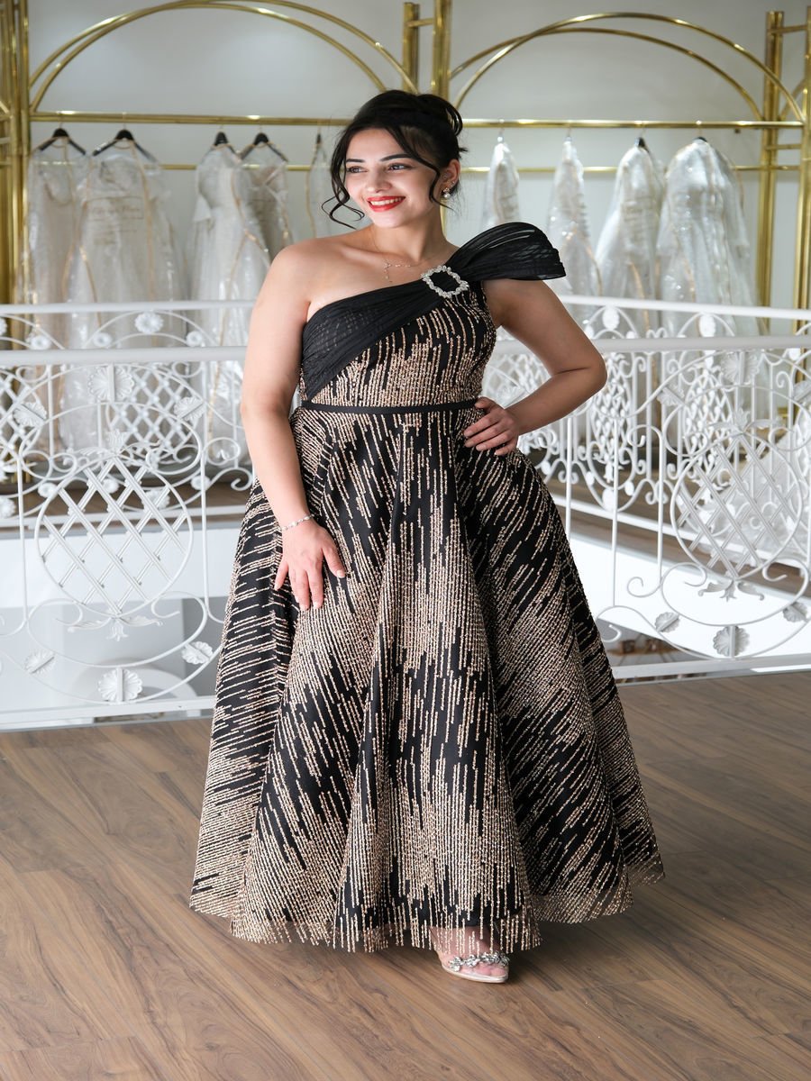 Tek Omuz Işıltılı Siyah Abiye Elbise