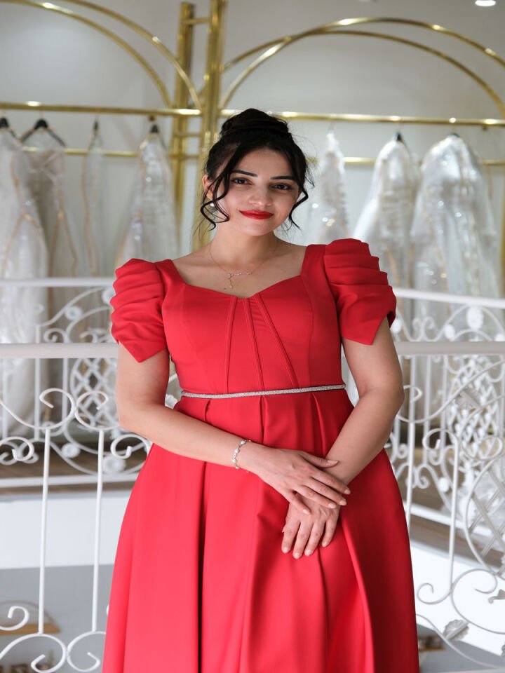 Kırmızı Abiye Elbise