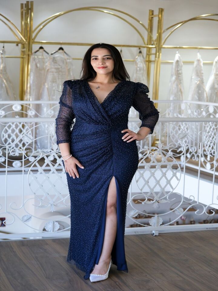 Lacivert Simli Uzun Kollu Abiye Elbise