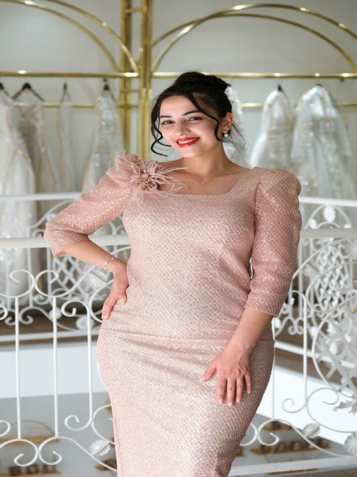 Pudra Rengi Diz Altı Abiye Elbise