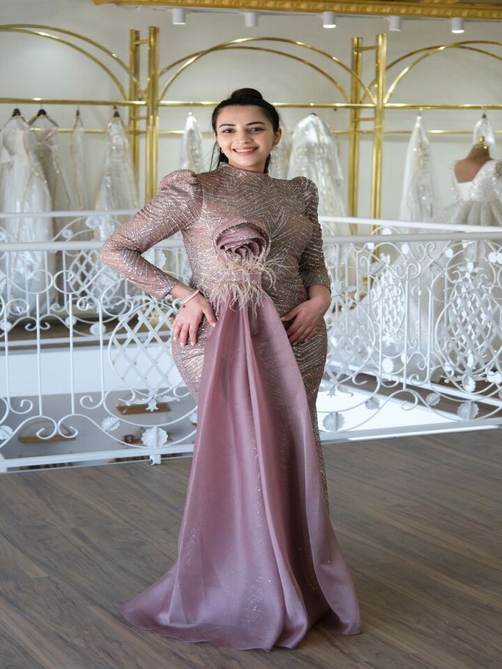 Işıltılı Gül Detaylı Tasarım Abiye elbise