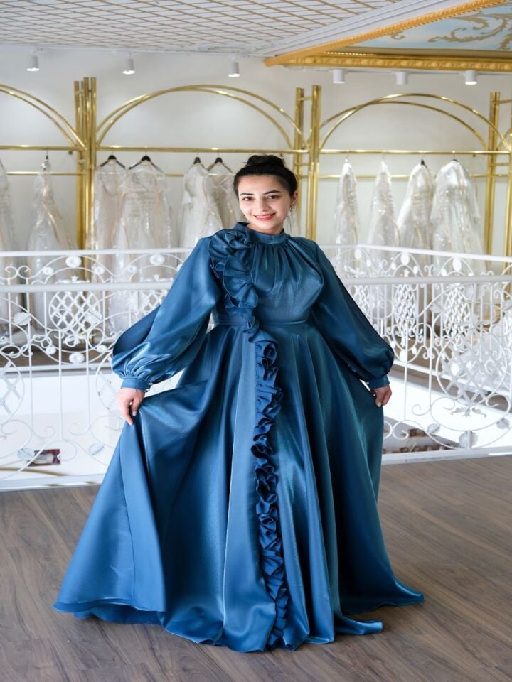 Saten Volanlı Abiye Elbise