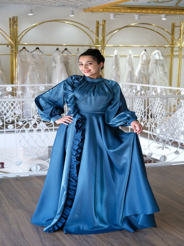 Saten Volanlı Abiye Elbise