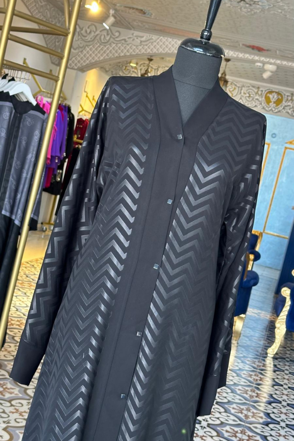 Parlak Desenli Ferace