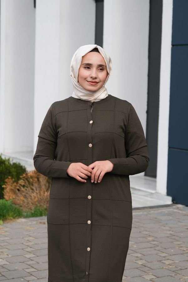 Violet Gold Düğmeli Uzun Triko Hırka